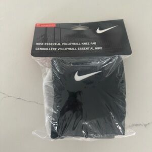 Nike Essential Volleyball Knee Pads - B & W - 2 Pair!!